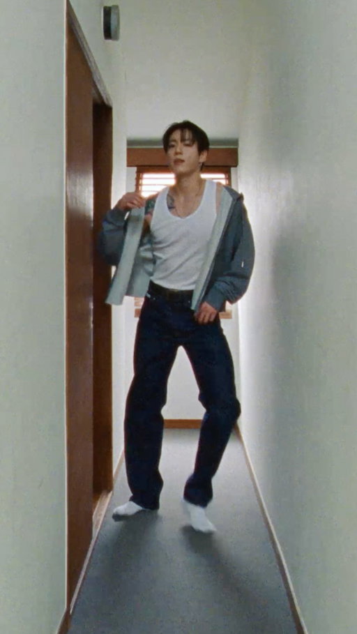 Denim so good, you can’t sit still. 

@mnijungkook in the 90s Straight Jean. A signature fit in a warm, mid-blue wash. 

Discover new denim fits on CalvinKlein.com