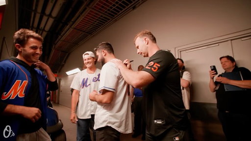 Pete met up with the fans who caught his historic 300th home run ball and gave the trio a memory of a lifetime 🧡