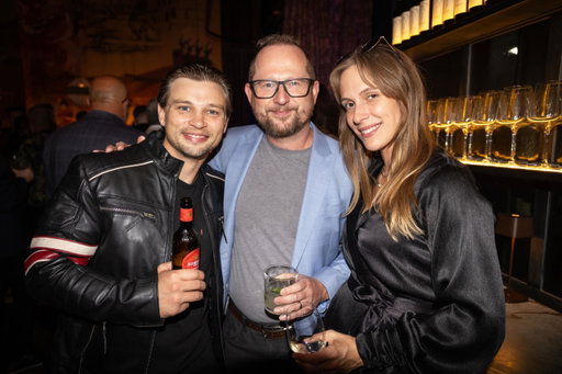 Great time at the Big Picture event. Old friends, new friends, good hangs. Thanks for having us! 🙌🍻 🐺🌕

#lovelove #theeastvankid #tiff2026 #bigpictureevent
@bigpicturecinemagroup @producers.365 @castingworkbook