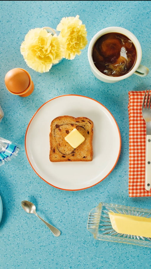 Wake up to WOW with Lewis Bake Shop breakfast breads. Cinnamon Roll, Cinnamon Raisin, and Cold Brew and more! Baked for busy mornings, delicious anytime. 

And Happy National Raisin Bread Day to those who celebrate!