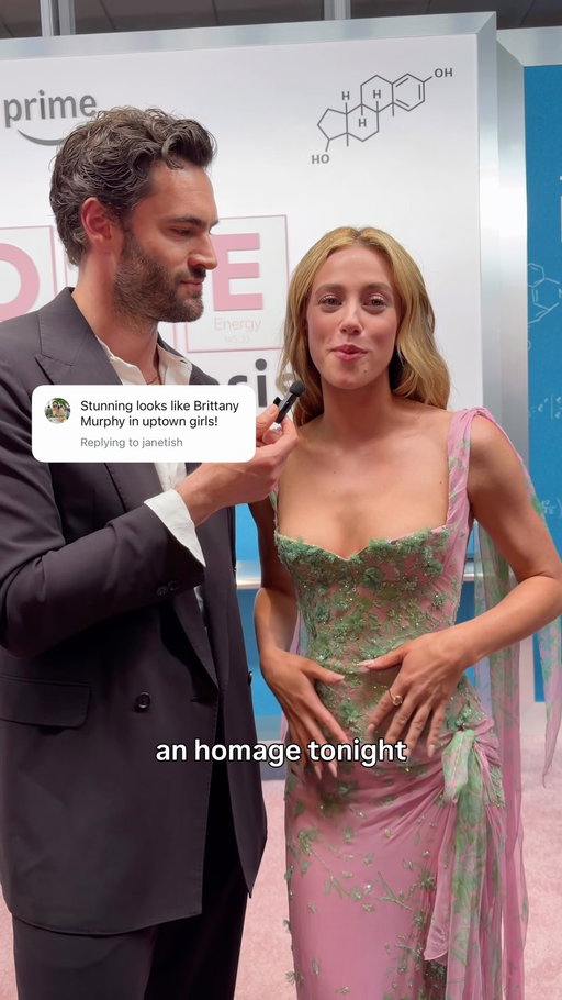 “There will be more homages, don’t you worry.” 😌 @lilireinhart sees the internet’s Brittany Murphy comparisons. 
video: @alyssabrascia