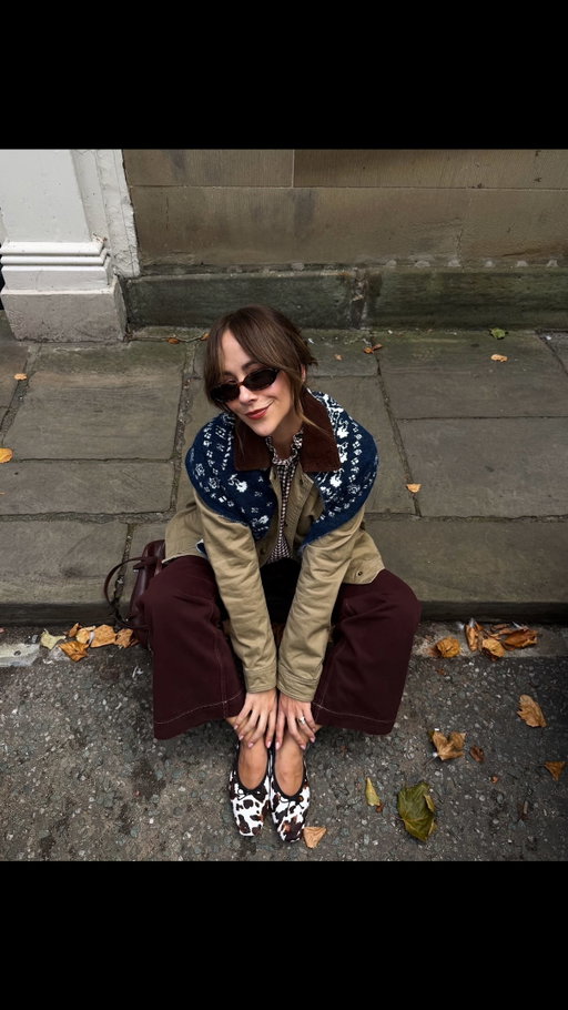 AD ⭐️ There’s a chill in the air and I’m ready for it with @joules’ new collection. Cool preppy style meets a touch of Western influence -  timeless, quality pieces I’ll be reaching for all season long🤎 #Joules