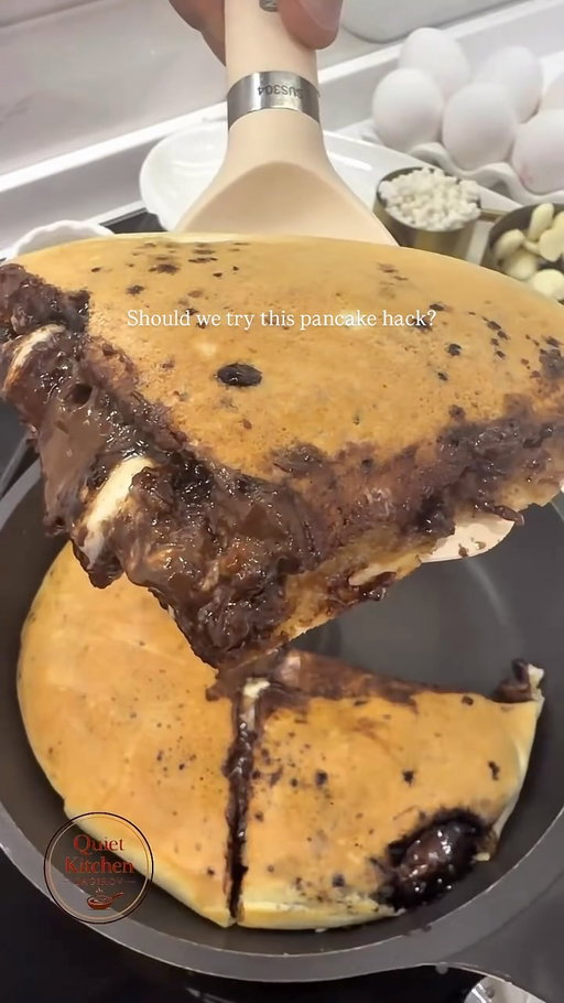 When you want to choco max your pancakes 🥞🥞🥞 #sweets #breakfast #foodstagram #asmr #foodie