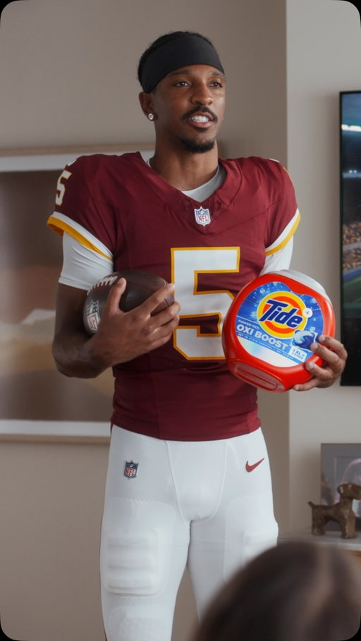 take it from @thatkidjayden and @_micahparsons11, Tide’s Gameday Guarantee will keep you clean alllll season long 🏈🧺