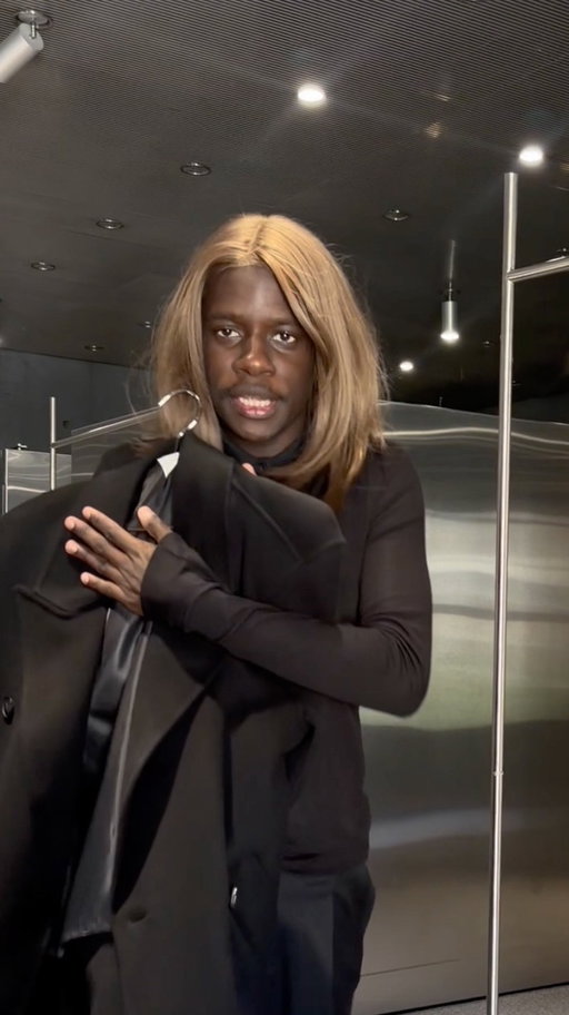 The best sales advisor in Paris has joined SSENSE to give you the best advice she can. After years of only silently judging outfits, she flew to Montréal in the hopes of making it her official job.