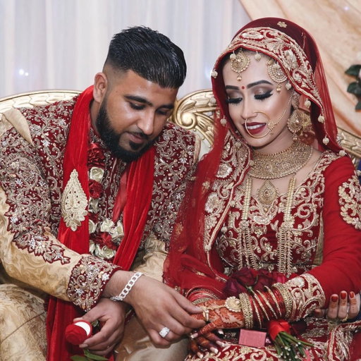10 years on 10 pictures - Happy Anniversary @_nuhmedia_ 🥰 The Majnu to my Laila, the Ranjha to my Heer in every life time 🥰❤️