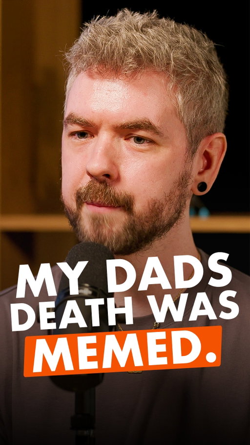 Jacksepticeye on how his Dad's death was memed by bots

Full episode out now, link in bio!

@tommyinnit @jacksepticeye 

#youtube #Jacksepticeye #podcasts #100questions #tommyinnit