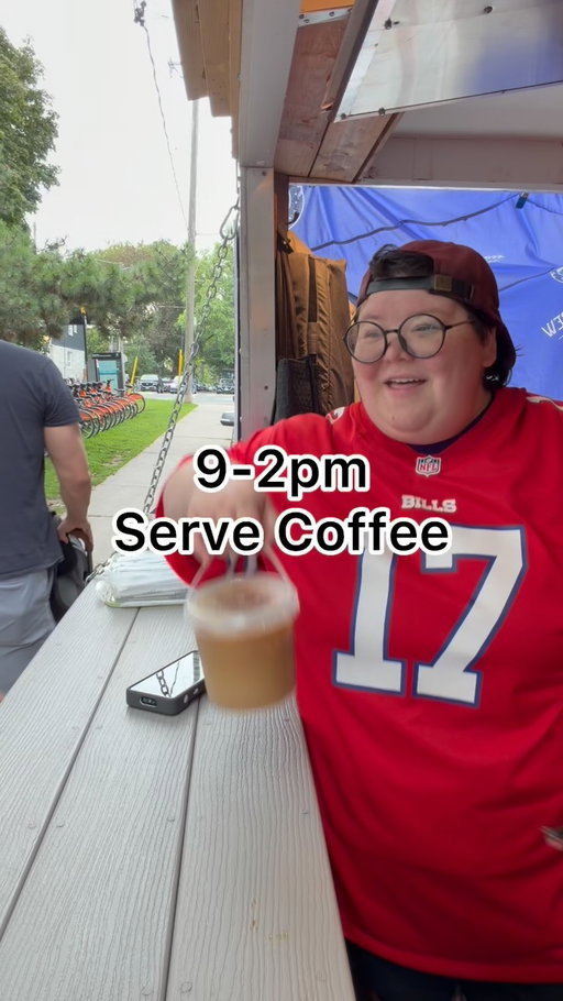 Had to rep the @buffalobills for week 1 during pop-up day 🙌 Spend the day with me at my coffee pop-up!
-
#smallbusinessowner #coffeetrailer #billsmafia