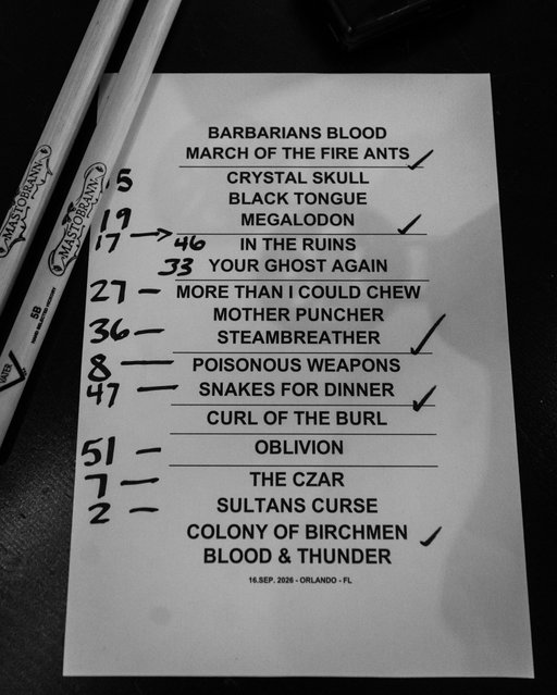 What a way to kick off the tour!  Orlando was awesome! Swipe to see! -> 

#mastodon #thepoisonousweaponstour 

📸: @gentlegiantdigital