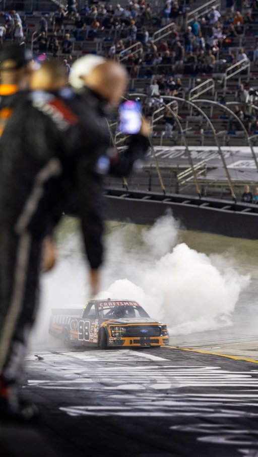 That winning feeling. 😮‍💨

@jakegarcia_35 | #UNOH250