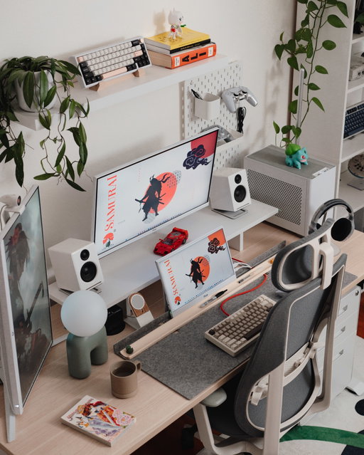I know where I’ll be unwinding and spending most of my weekend 😌

What will you guys be up to?

#desksetup #pcsetup #gamingsetup #homeoffice #officedecor