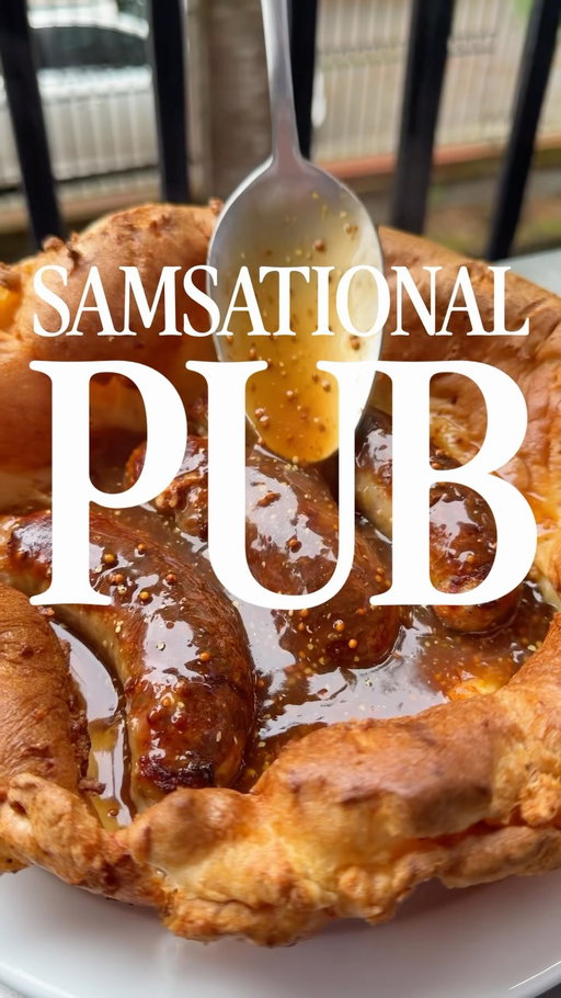 I opened a pub on my balcony!! This one is packed with classics - homemade pork scratchings take ages btw lol

As always, you lot continue to ask me where I get my meat from and it is of course @hgwalter !!

Sam x