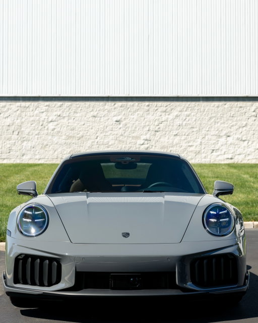 A beautiful slate grey Turbo S

#carphotography #automotivephotography #porsche #turbos #911