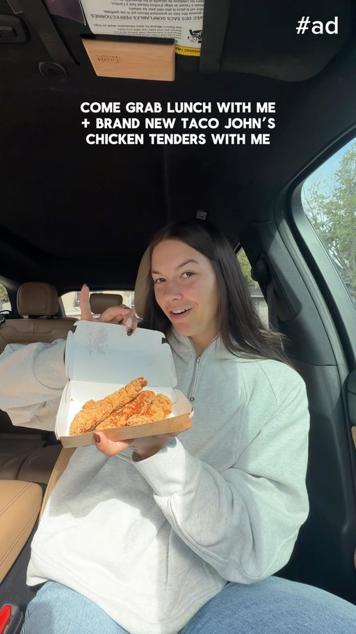 #ad 🍗 okay I finally tried the NEW Taco John’s Crispy Chicken Tenders and I’m officially obsessed!! 👀 paired with Potato Olés + nacho cheese because obviously 😂🌮✨

#TacoJohns #TacoJohnsPartner #ChickenTenders @tacojohns