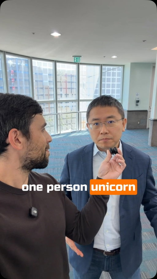 “There will be many one-person unicorns soon.” I interviewed Kuo Zhang, President of Alibaba.com. He shares his hottest take on AI & why he believes there’s never been a better time to be an entrepreneur. Comment “Accio” to get the AI agent for e-commerce entrepreneurs. Link in bio. 
@accio_b2b @alibaba.com_official #ad #cocreate2026 #AlibabaDotCom #accio #MakeItReal