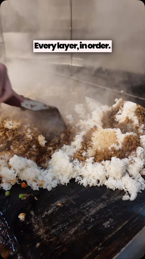Watching a bowl get built from the base up shows the care that goes into every daily order. 🌾

We hand-bread our chicken in small batches and layer each ingredient fresh right on the assembly line. 🍗

No hidden tricks or pre-packaged fast food shortcuts just real flavor prepared with a genuine human touch. ✨

📍 Address: 5248 Democracy Dr, Plano, TX 75024
Mon-Fri: 10AM - 11PM 
Sat-Sun: 11AM - 11PM

Get your favorite bowl delivered fresh with zero markup fees via bowlsofrice.com. #bowlsofrice #bowlsofricetexas #legacywestplanotx #democracydistrict #plano75024