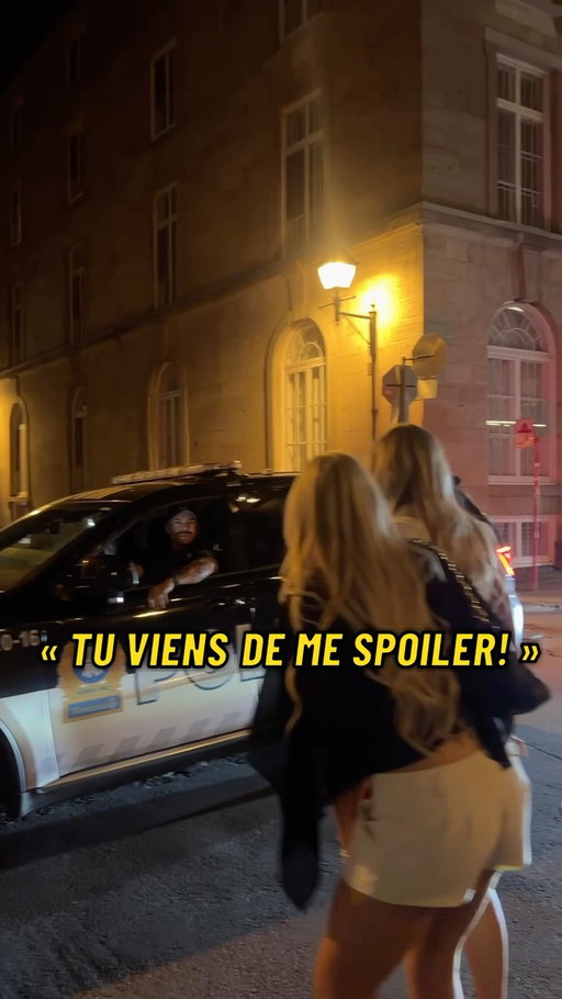 Side quest du soir je me suis mis à la recherche d’un mari pour @alexa.od_officiel dans le Vieux Montréal… 😂💍

Juste après qu’elle nous ait décrit LE gars parfait pour elle, deux policiers se sont arrêtés pour lui dire que les gars d’OD avaient fait une grave erreur… 👀👮🏻‍♂️🚨

Disons que la conversation a ensuite pris une tournure qu’on n’avait VRAIMENT pas prévue. 😂

@saabnadeau 

#ODPanama #OccupationDouble #OD #PodcastQC #TikTokQuebec