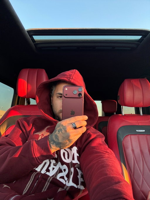 Burgundy or nothing 🍇