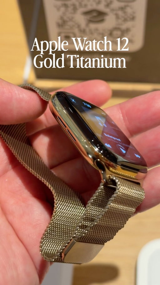 TIL Apple Watch series 12 came in gold titanium. Looks 🔥🔥🔥 #applewatchseries12 #applewatchgold