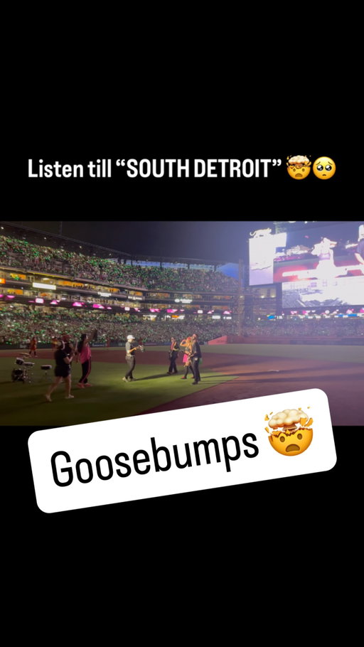 Goosebumps 🤯🥺 

#bananaball #journey #dontstopbelieving #chills #detroit