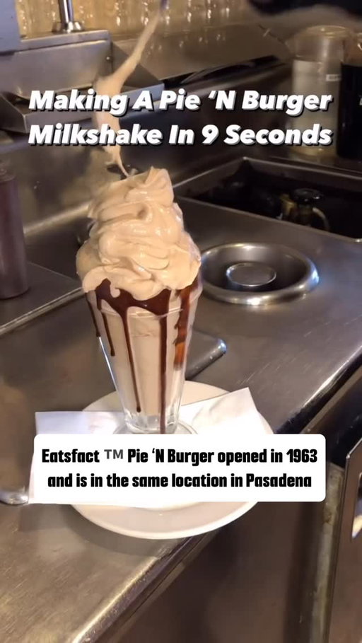 🌴🎥WHERE’S YOUR FAVORITE MILKSHAKE❓

#eatsfact ™ Pie ‘n Burger opened in 1963 and is still in its original location in Pasadena.

🏷️ Tag A Friend Who Loves Milkshakes👇👇

🗺 Pasadena, CA
📍 Pie ‘N Burger