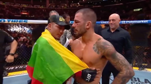 MYANMAR THIS ONES FOR YOU 🇲🇲 

@TheFearlessMMA1 defends his flyweight title by defeating Alexandre Pantoja by Unanimous Decision at #Cryptocom #UFC331