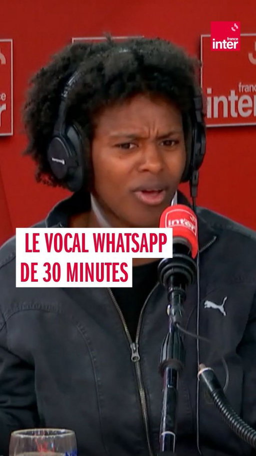 Y a-t-il une durée au-delà de laquelle on refuse d'appuyer sur play ? 

Fadily Camara et Mehdi Bousaidan se racontent leurs pires expériences de notes vocales jusqu'au record absolu : un mémo de 30 minutes. Le genre où l'ami a verrouillé l'enregistrement, posé le téléphone, allumé une clope, s'est servi un verre et a carrément marché dans son appartement. "C'est un freestyle de Jul, c'est pas un mémo !" D'où leur parade : écouter en x2, quitte à parler très lentement soi-même pour que personne ne puisse accélérer.

➡️ Pour en savoir plus, écoutez Chez la belle-famille sur France Inter