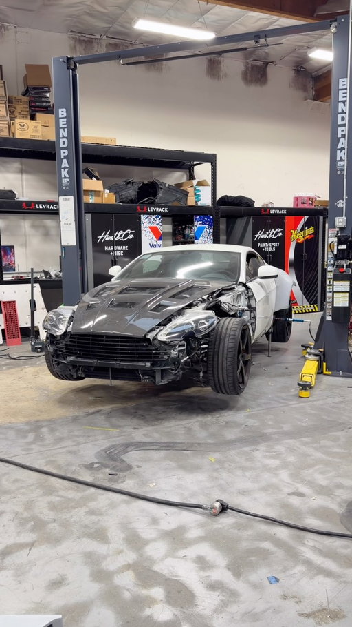Air jacks on an Aston 🙂‍↕️ full YouTube just dropped on my channel