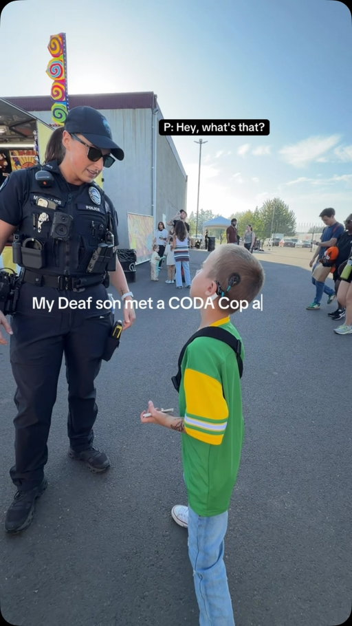 CODA Cop signing to my Deaf son at the Puyallup Fair 🎡👮🏼‍♀️🤟🏼 thank you for taking the time to sign with him 🤍#parenting #signlanguage #cop #deaf #cochlearimplant