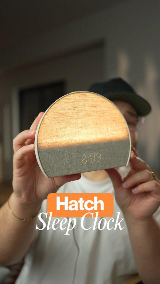 The Hatch Sleep Clock tracks your sleep from your night stand without ever having to be charged. #hatchpartner #hatchforsleep #imparkerburton @hatchforsleep