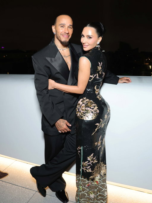Kim Kardashian and Lewis Hamilton took their new relationship to the Lucas Museum of Narrative Art Opening in LA this weekend ✨❤️
