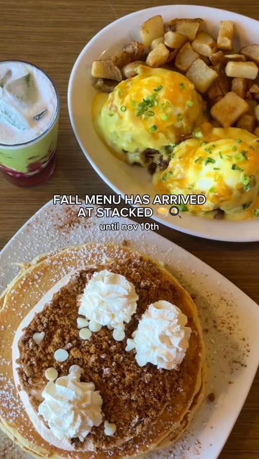 @stackedpancake just dropped their new fall menu! Available until Nov 10th! 🍂🍳🥞 #torontofoodie #torontofood #torontoeats #foodie #fallishere