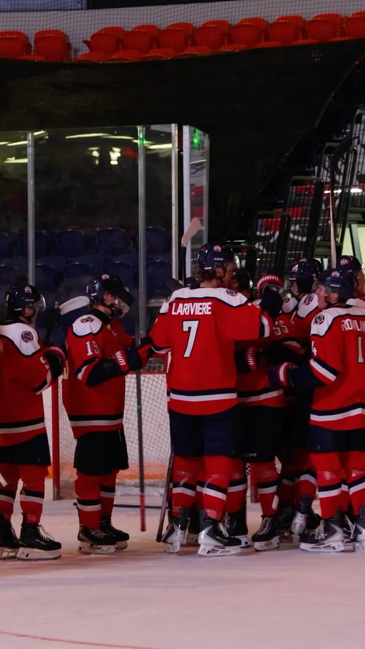 What a night, what a game 🔥

More than 3,500 Badgers, #BrockU alumni, and fans packed the Meridian Centre for the Steel Blade Classic last Friday night to celebrate Homecoming.  

From the @brockbadgers taking home the win to the @brockualumni 25- and 50-year reunions, the weekend was filled with Badger pride. 