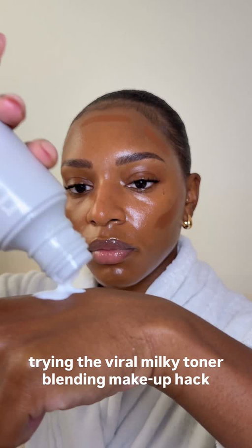Milky toner blending hack 🥛🫧🤍

@rhode glazing milk
@hourglasscosmetics stick foundation to contour - shade 16.5

#makeup #beauty #reels #explore
