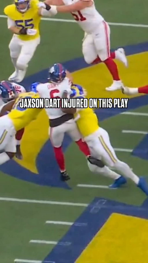 Jaxson Dart left the game after an injury on this play...

🎥 @espn