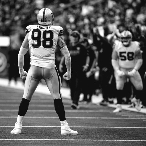 1pm in LA. 🦅🏴‍☠️

#MoreIsRequired