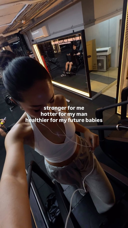 My goals 💯✨
.
.
.
.
#gym #gymmotivation #girl #fitness #gymlife
