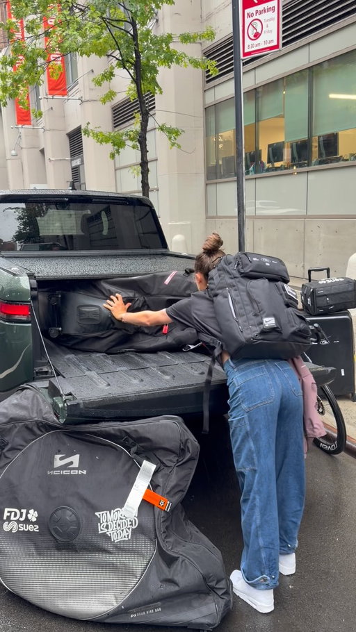 Get in, we’re going to World Championships 🤸‍♀️

Pretty cool to have another “first” in this sport and planning to enjoy every moment! Including a beautiful road trip up from NYC to Montreal. 

Thanks @rivianofficial for getting me (and all my stuff) on the road safely 💃