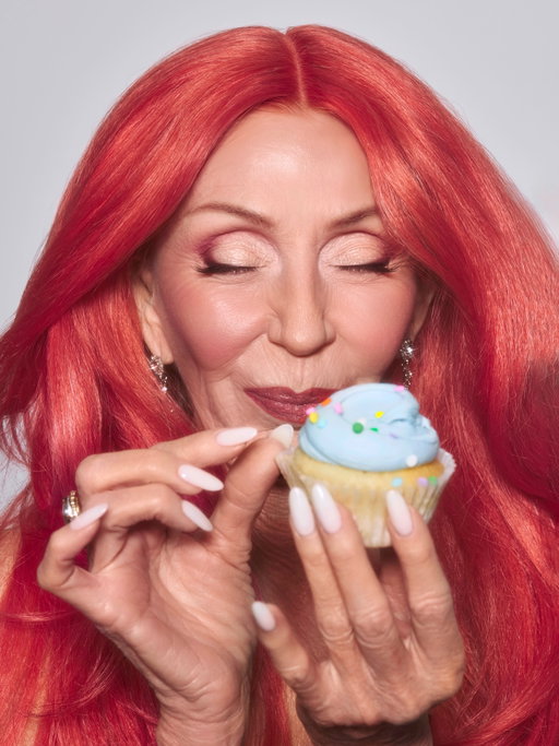 Happiest birthday to my darling @colleen_heidemann 🧁🎁🥂 I still maintain that you look great as a red head 😘 Photography @natascha.lindemann makeup @jordanliberty hair @anastasiia.terebova pa @te.felixito