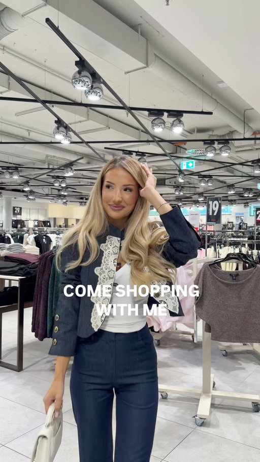 New in Fall bei @newyorkeronline 💌👢👜🤎 
Ich liebe liebe die Pieces hier einfach und die Preise sind unschlagbar! Schaut vorbei! ✨

#newyorkeronline #fallshopping