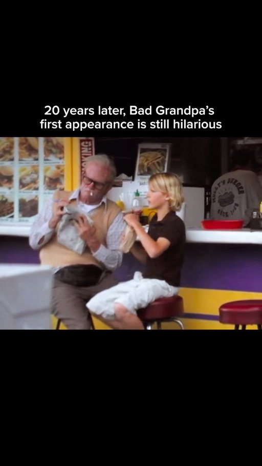 Who let Grandpa out 😭 #jackass #JohnnyKnoxville