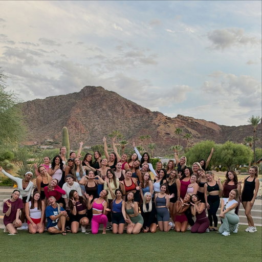 Pilates & Prayer event recap 💛💗🤸🏼‍♀️🙏🏼

Thank you to @mountainshadowsaz for hosting us! Thank you to all the woman who came and enjoyed this evening with us!! Thank you to our local female owned businesses @proteinblissballs @purposepress.her @ivoryglowteethwhitening @skinlovearizona 

AND thank you Jesus for this sweet community 💛🙏🏼

#pilates #prayer #christian #womensevents #arizona