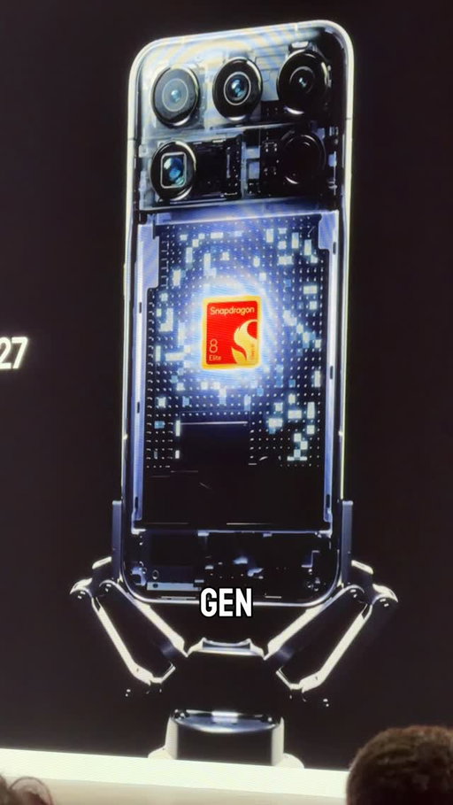 First look at the @motorolaus Signature 27 phone! Shown off at #SnapdragonSummit, it features the new @snapdragon 8 Elite Extreme Gen 6 chipset! Thoughts on the camera setup?? #PaidTravel #tech #motorola #android