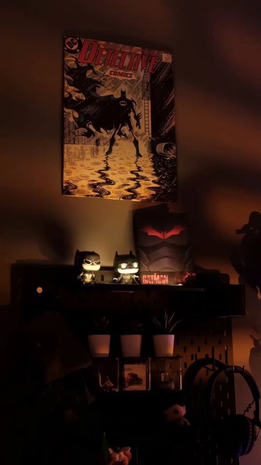 Boy room aesthetics.

A little recap of the setup lately.

#desksetup #cozyspace #setupinspiration #gamingsetup #roominspiration