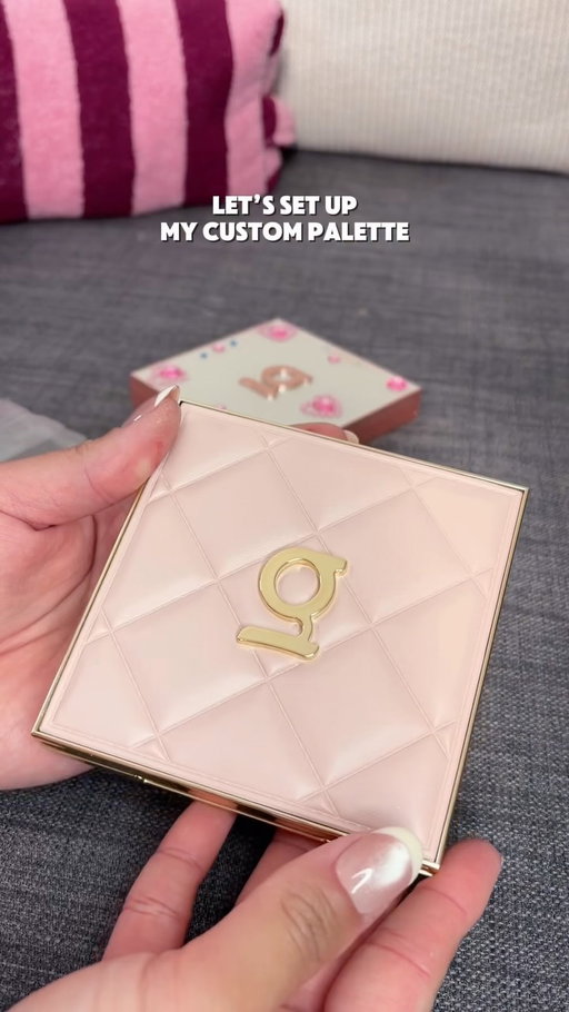Finally set up my @grwmcosmetics palette. Honestly feel like more brands should create custom palettes like this