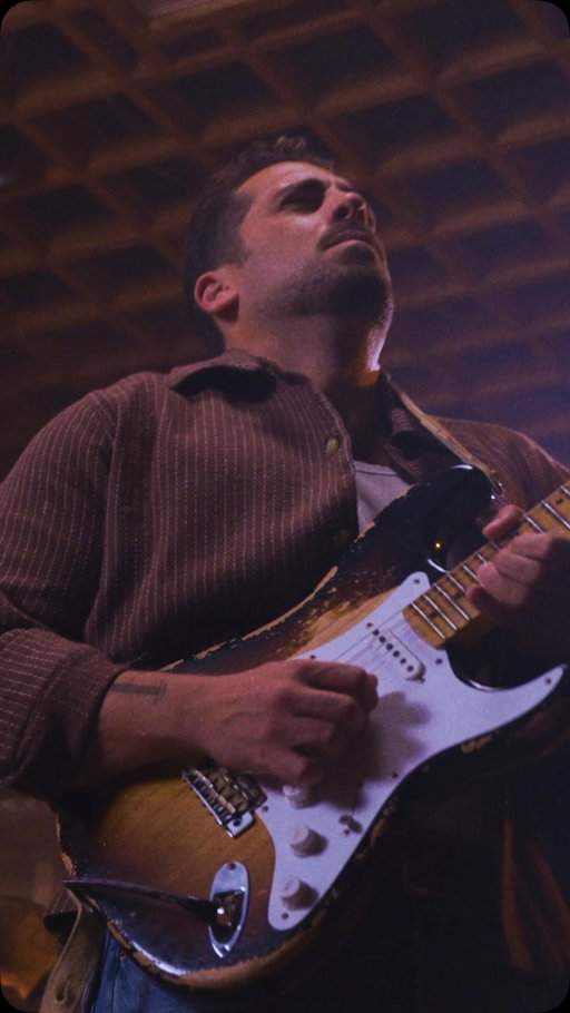 Catch this riff... 👀

#famesession #newmusic #americanasoul #guitarsolo #guitar