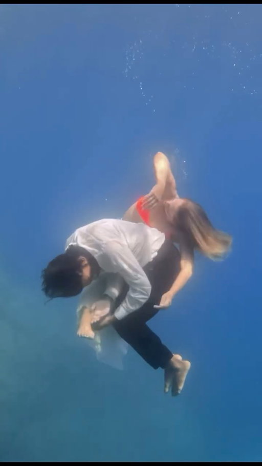 September Course is a wrap, thank you to everyone for such a wonderful process. It’s a joy to work with such open and present humans! 50% of the course fees were donated to the PCRF (Palestine Children’s Relief Fund) #projectlimb #underwaterdance #dance #freediving #sicily