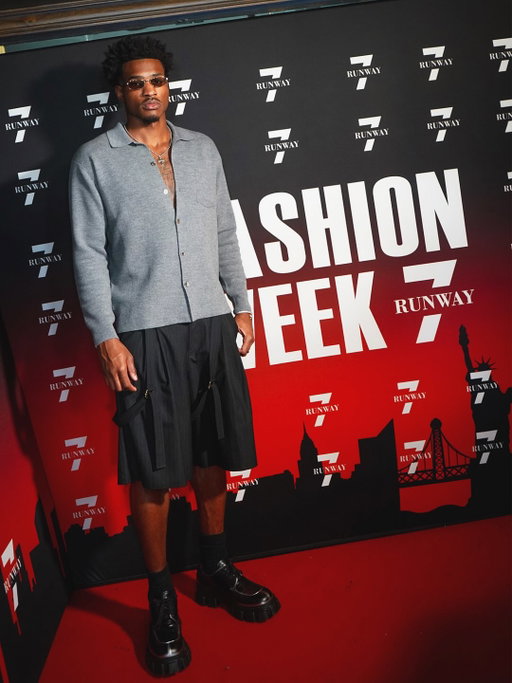 A huge thank you to the entire @runway7fashion team for having me and making this possible. 🙌🏾💫