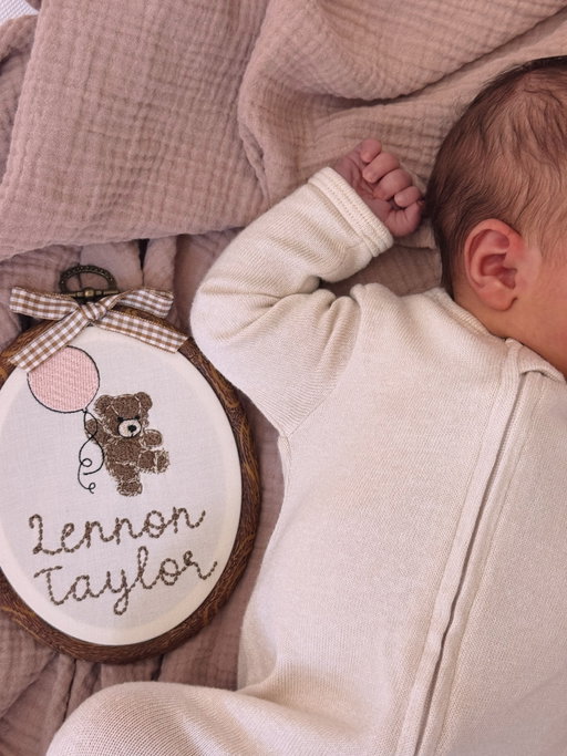 One week loving our sweet little Lenny🤍
Lennon Taylor Lautner🎀
9.16.2026
