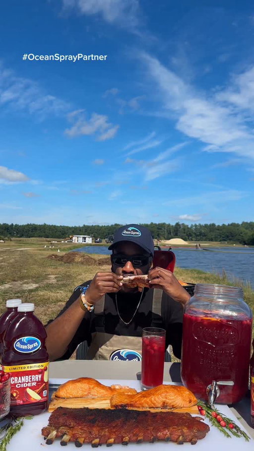 Took the Solo BBQ Series to the cranberry bog. Five Spice Spare Ribs, Cedar Plank Salmon & a Fireside Mocktail made with @oceansprayinc’s new limited edition Cranberry Cider Juice Drink. Y’all know I wasn’t leaving the bog without making something crazy. Cranberry Cider Juice Drink is only here for a limited time, so get into it while you can! #OceanSprayPartner #ad
